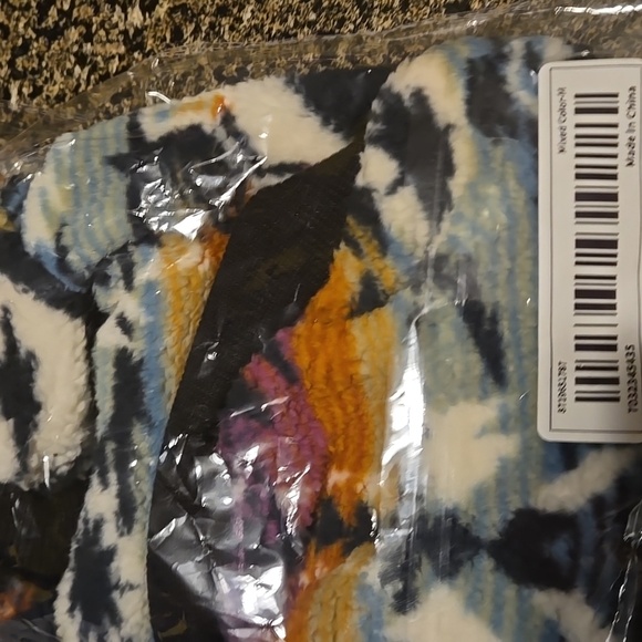 Boho Southwestern Dog Sweater Multicolor Plush Thickened Pet Sweatshirt Size M - Picture 10 of 10